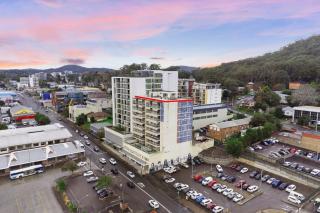 Two-Story Penthouse Apartment - Gosford - 6