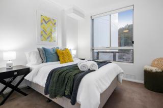 Two-Story Penthouse Apartment - Gosford - 3