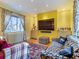 The Farmhouse - Uk45894 - 2