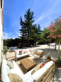 Maison avec grand Jardin et Piscine - Capacité 8 Personnes - 8