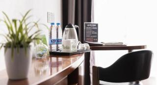 Vatica Shanghai Jiading District Anting Metro Station Moyu Road Hotel - Shanghai - 1