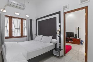 Shafira House - Modern House 3BR near Yogyakarta culinary spots - Ngaglik - 1