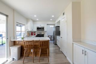 Pet Friendly 4BR Prime Location - 6