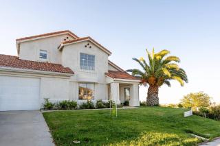 Pet Friendly 4BR Prime Location - 3