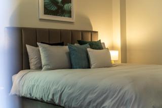 Floral on Frew 2BR Staycation CBD WiFi - Adelaida - 2