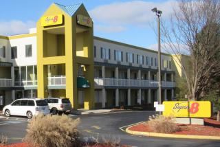 Super 8 by Wyndham New Cumberland - New Cumberland - 9
