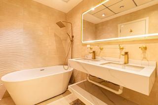 Luxury 3 BHK in Jumeirah By dPie Skyview 2605 - 1