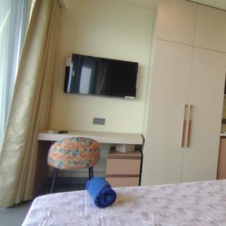 Luxury vibee, Budget pricee - Nuova Delhi - 7
