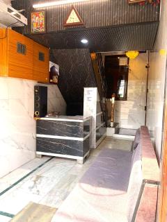 VATS VILLA "Feels like Home & Facilitates like Hotel" - Vrindavan - 4