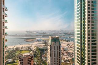 Luxury 3 BHK in Jumeirah By dPie Skyview 2805 - 7