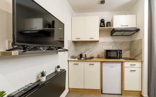 Cozy studio for two - Wi-Fi, TV & Tram - Nice - 4