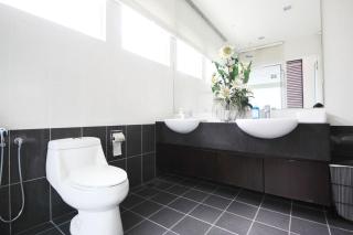 A Chic 4BR Oasis with Gazebo Your Dream Getaway - Cheras - 4