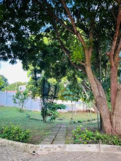 BEACH FRONT 3 Bedroom Bungalow - 9
