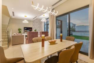 Luxury Villa in Jebel Ali Village By dPie - 2