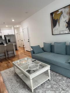 Elegant Retreat Near EWR n NYC - Newark - 0