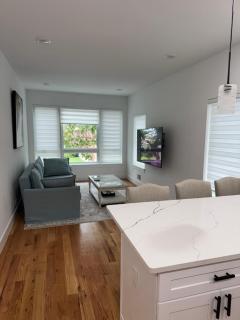 Elegant Retreat Near EWR n NYC - Newark - 7