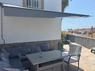 Casa con piscina - San Miguel de Salinas - 1
