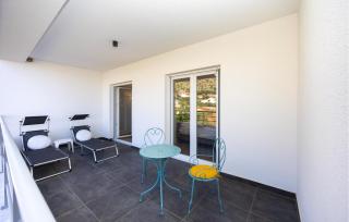 2 Bedroom Beautiful Apartment In Seget Donji - Trogir - 1
