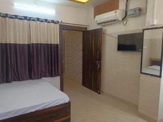 Hotel New Mandpam - Orai - 5