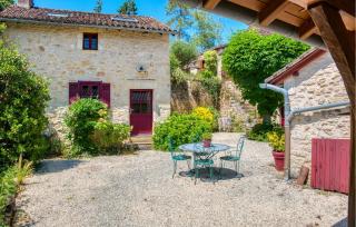 Charmante Maison Avec Piscine - Savignac-les-Églises - 3