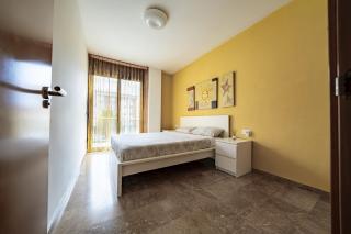 Flores de Fenals Apartments - 9