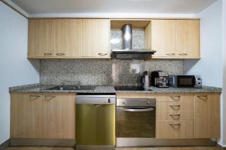 Flores de Fenals Apartments - 4