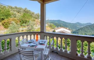 2 Bedroom Awesome Apartment In Terrile - Uscio - 0