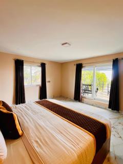 Costa Green Garden- Luxury 4 bedroom bungalow with mind blowing mountain view - Kodaikanal - 9