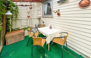 Awesome Home In Kristiansand S With House A Panoramic View - Kristiansand - 9