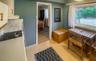Awesome Home In Kristiansand S With House A Panoramic View - Kristiansand - 5