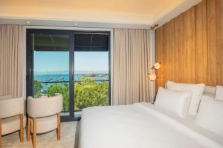 Premier Lounge Hotel - 1