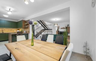 Awesome Home In Murter - 6