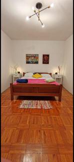 Stone villa on the island of Rava - Mala Rava - 5