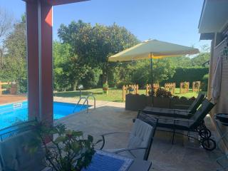 Villa Rosa - - 5