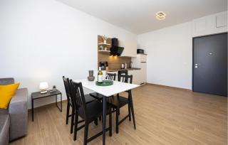 Gorgeous Apartment In Seget Donji With Wifi - Trogir (Traù) - 9