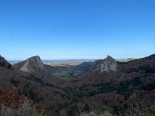 Longère 7 personnes - 4 chambres - 3 SdB Orcival - 2