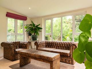 Country Home in Idyllic South Downs - Views, Free Parking for 7 cars, Play room, Steam room, Fire Pit and more - Kingston near Lewes - 6