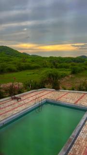 Dhundhleshwar resort Near Narayan pur dam basoli road D148 Bundi - - 0