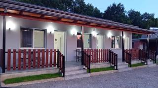 Bujtina4A Rrenc - - 5