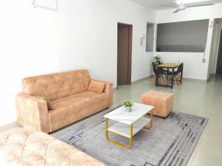 GRANDE MAISON 3 NEAR AFAMOSA WaterPark - Kampong Pulau Sebang - 9