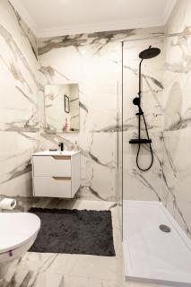 Benny & Bella Central Apartments - Oradea - 4