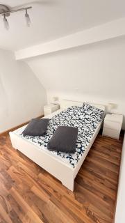 Ruhige 2 Zimmerwohnung-Wohnung Stuttgart - Stuttgart - 1