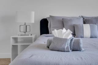 Bright Spacious House - 4mins Hospital - Dream Patio - Calgary - 2