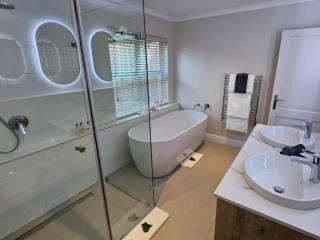 Vredenburg Manor House - Somerset West - 7