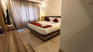 Monarch Express, Sri City - Tada - 1