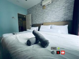 12pax 3-Bedroom l Seaview l Georgetown l Gleneagles l Mansion One - 0