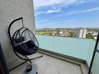 Panoramic Apartment in Bucharest - 4