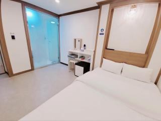 영등포구청역 달모텔 - 8