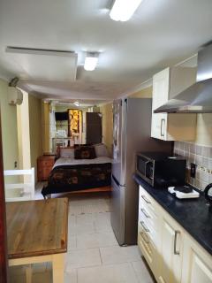 medium birds haven - Bloxwich - 0