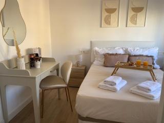 Apartamento con terraza y piscina junto a la playa - Torre del Mar - 7